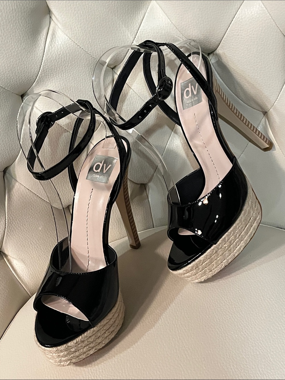 DV by Dolce Vita Black Patent Platform Espadrille Sandals Ankle Strap Beautiful